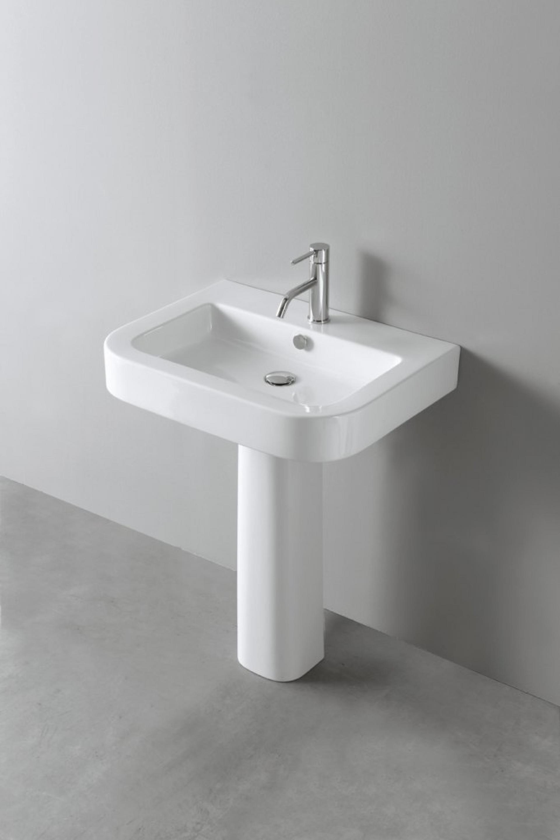 Раковина 65 см BelBagno Genius BB540L